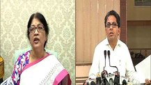 করোনা আতঙ্ক: সস্ত্রীক হোম কোয়ারেন্টিনে রাজ্যের স্বরাষ্ট্রসচিব