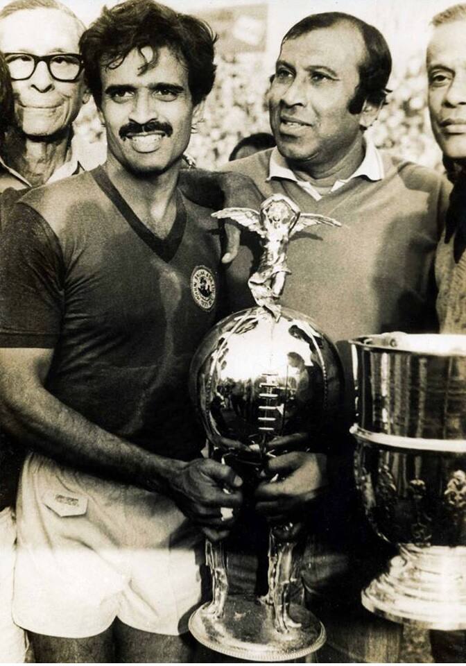 দীর্ঘ রোগভোগের পর আজ কলকাতার বেসরকারি হাসপাতালে মৃত্যু ভারতীয় ফুটবলের অর্জুন পি কে বন্দ্যোপাধ্যায়ের। বয়স হয়েছিল ৮৩। 