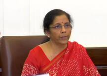 করোনার জেরে ৩০ জুন পর্যন্ত বাড়ানো হল আয়কর রিটার্ন ও আধার-প্যান নম্বর যুক্ত করার সময়সীমা, অন্য এটিএম থেকে টাকা তুললে ৩ মাস বসবে না চার্জ, জানালেন কেন্দ্রীয় অর্থমন্ত্রী