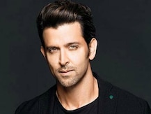 বৃহন্মুম্বই পুরসভার কর্মীদের জন্য এন ৯৫ ও এফএফপি ৩ মাস্ক কিনে দিলেন হৃতিক রোশন