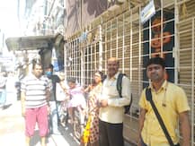 খাবারের দাম তিনগুণ, বন্ধ হাসপাতাল, বাড়ি ফেরার পথও বন্ধ, ভেলোরে ‘বন্দি’ হাজারের বেশি বাঙালি পরিবার