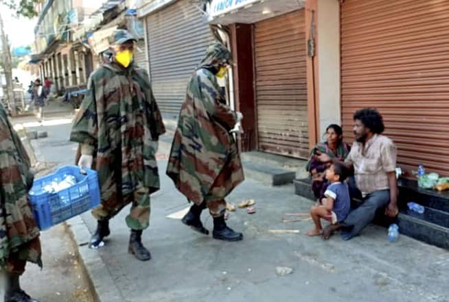 coronavirus-lockdown-what-turns-an-area-into-an-active-covid-19-hotspot করোনা-স্পর্শকাতর অঞ্চল নির্ধারিত হবে কীভাবে? কড়াকড়ি কীসে কীসে?