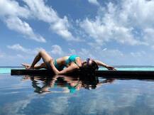 ছবিতে দেখুন, করোনা লকডাউনে কী করছেন ঊর্বশী?