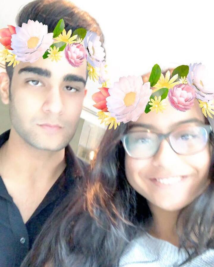 সব ছবি - ইনস্টাগ্রাম