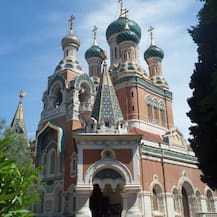 করোনা মোকাবিলায় মেরির ছবি নিয়ে শোভাযাত্রা রাশিয়ার অর্থোডক্স চার্চের প্রধানের