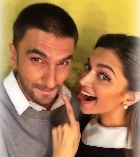 Ranveer Singh posted mickey and mini cartoon imposing his and Deepika's face মিকি-মিনির বেশে রণবীর-দীপিকার কার্টুন ছবি! 