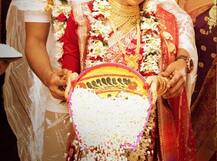 বিয়ে করতে এসে কনের বাড়িতেই ২২ দিন ধরে লকডাউন বর সহ বরযাত্রী!