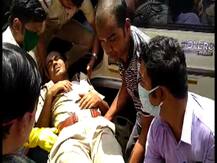 কোয়ারান্টাইন সেন্টার গড়তে দেবেন না গ্রামবাসীরা, আসানসোলের চুরুলিয়ায় পুলিশ-জনতা খণ্ডযুদ্ধ, মেরে পা ভেঙে দেওয়া হল ওসির