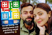 লকডাউনে বিরাট ও তাঁর পরিবারের সঙ্গে অনলাইন লুডোয় মেতেছেন অনুষ্কা