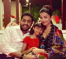 ঐশ্বর্যকে প্রথমবার দেখেই প্রেমে পড়েছিলেন অভিষেক! বিবাহবার্ষিকীতে স্মৃতিচারণ জুনিয়ার বচ্চনের