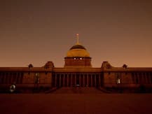 করোনার থাবা রাষ্ট্রপতি ভবনে! কোয়ারেন্টাইনে ১২৫টি পরিবার