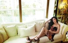 সোশ্যাল মিডিয়ায় নতুন ছবি শেয়ার করে ফের ঝড় তুললেন কৃষ্ণা শ্রফ