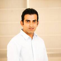 লকডাউনে গ্রামে পৌঁছতে পারল না দেহ, প্রয়াত পরিচারিকার শেষকৃত্য করলেন গৌতম গম্ভীর