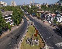 মুম্বই, পুণেতে লকডাউনের মেয়াদ বেড়ে হতে পারে জুন পর্যন্ত, বলছেন সরকারি আধিকারিকরা