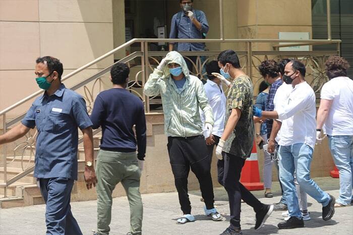 সুতপা একসময়ে জানিয়েছেন যে, বিয়ে নিয়ে তাঁর কোনও আলাদা উচ্ছ্বাস ছিল না। ইরফানও মনে করতেন না, সম্পর্ককে পরিণতি দিতেই হবে। ১৯৯৫ সালে তাঁরা সাত পাকে বাঁধা পড়েন।