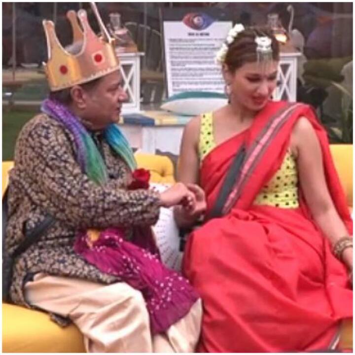 অনুপ বলেছেন, কানাডাবাসী এক পঞ্জাবী পাত্রের সঙ্গে সম্বন্ধ চলছে জ্যাসলিনের।