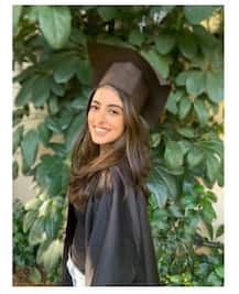 লকডাউন! স্নাতক হয়েছেন, বাড়ির বাগানেই সেলিব্রেট করলেন অমিতাভের নাতনি নব্যা