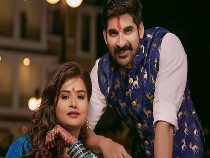 ২০২০ সালে বিবাহ বন্ধনে আবদ্ধ হয়েছেন যেসব তারকারা রইল সেই তালিকা 5 Actor Akshay Waghmare Marries Arun Gawli's Daughter Yogita Amidst Lockdown | গ্যাংস্টার অরুণ গাউলির মেয়ে যোগিতাকে লকডাউনের মধ্যেই বিয়ে করছেন মরাঠি অভিনেতা অক্ষয় ...