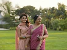 'মায়ের ভালোবাসা জীবনের শ্রেষ্ঠ অনুভূতি', ছবি শেয়ার করে লিখলেন জয়া