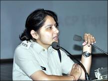 মোটে ৬ ঘণ্টা করে পড়তেন, তাতেই ইউপিএসসি উতরেছেন পুনম দাহিয়া