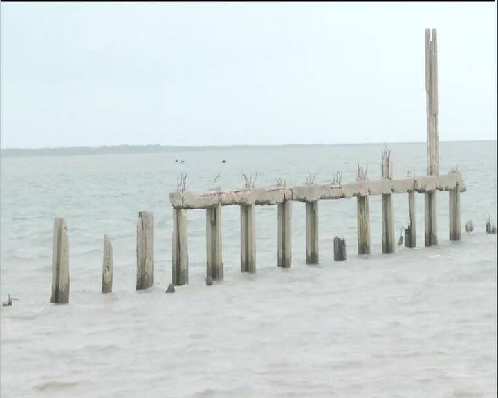 মৌসম ভবন জানিয়েছে, ১৯৯৯-এর পর বঙ্গোপসাগরে এটিই দ্বিতীয় সবচেয়ে তীব্র ঘূর্ণিঝড়-সুপার সাইক্লোন। সমুদ্রে এর বাতাসের গতি বর্তমানে ২০০-২৪০ কিলোমিটার প্রতি ঘন্টা। আমপান ক্রমেই এগোচ্ছে উত্তর ও উত্তর-পশ্চিম দিকে।  দেখে নেওয়া যাক, আমপানের দাপটে কোন জেলায় কত জোরে ঝড় হবে। 
