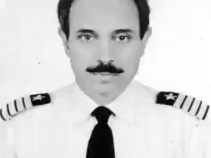 'Mayday, we've lost engine,' PIA pilot's last words before the crash ‘মেডে, ইঞ্জিন খারাপ হয়ে গেল!’ করাচিতে পিআইএ-র বিমান ভেঙে পড়ার মুখে শেষ বার্তা চালকের