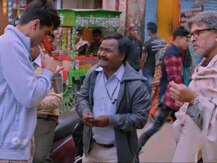 ড্রিম গার্ল-এর এই অভিনেতা দিল্লির রাস্তায় ফল বেচেন, জীবনে একটাই আফশোস