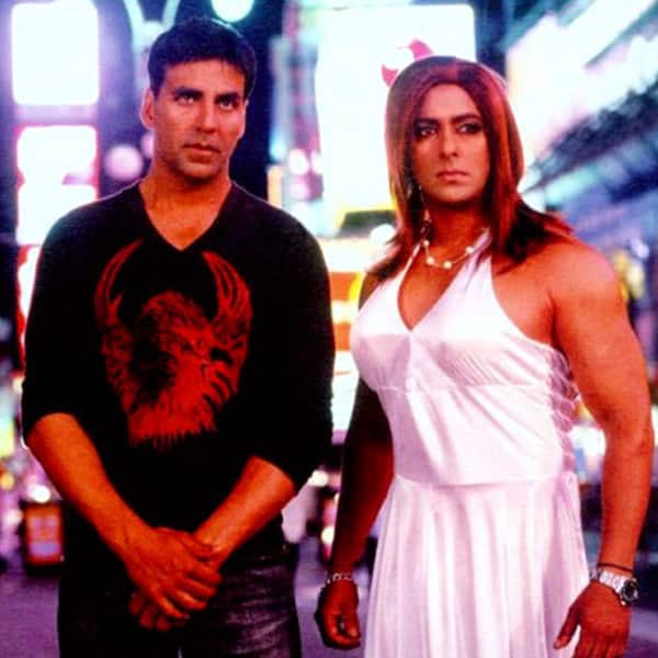 সলমন খান- জানেমন- ছবির দৃশ্যে নায়কের ভূমিকায় দেখা গিয়েছিল সলমনকে। দর্শকদের বেশ মজার মনে হয়েছিল তাঁর এই লুক।