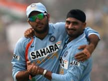 ৪০ না ৪৭! জন্মদিনে ভাজ্জিকে শুভেচ্ছা জানিয়ে মজাদার ট্যুইট যুবরাজের