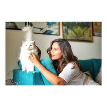 পিছিয়ে গেছে বিয়ে! লকডাউনে বাড়িতে বসে কী করছেন রিচা চড্ডা?