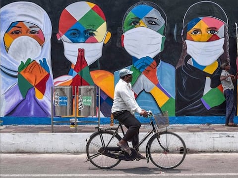 করোনা পরবর্তী পর্যায়ে কীভাবে হবে শ্যুটিং? গাইডলাইন জারি করল প্রডিউসার্স গিল্ড