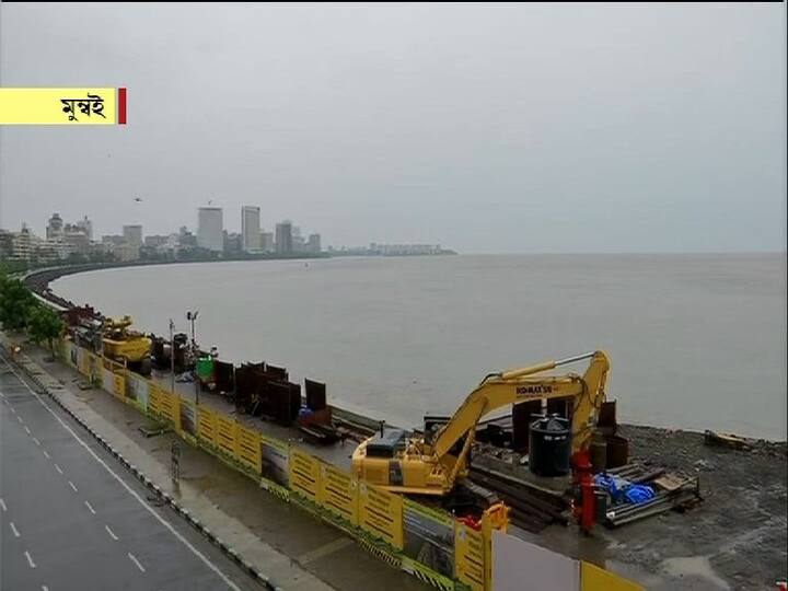 মুম্বই উপকূলবর্তী এলাকা থেকে প্রায় এক লক্ষ মানুষকে নিরাপদ জায়গায় সরিয়ে আনা হয়েছে। এদের মধ্যে কয়েকজন করোনা আক্রান্ত