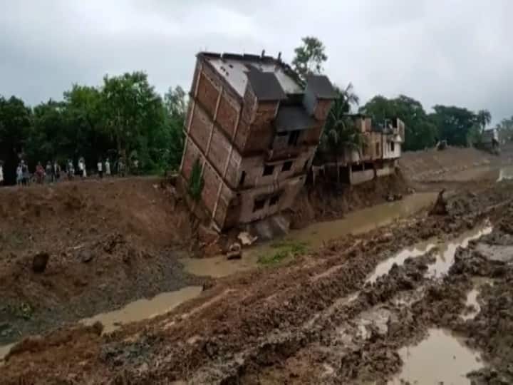 সেই খবর প্রকাশ্যে আনে এবিপি আনন্দ। 