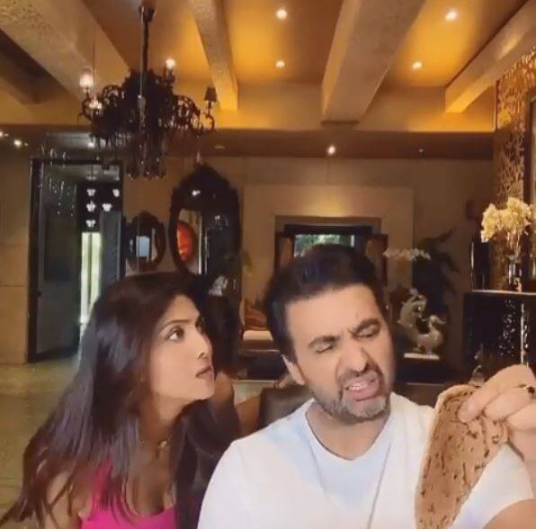 রাজ কুন্দ্রার সঙ্গে শিল্পা।