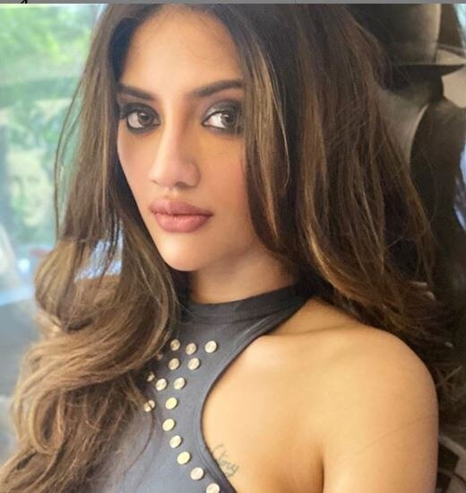 গত বছর ব্যবসায়ী নিখিল জৈনের সঙ্গে বিয়ে হয় নুসরতের। 