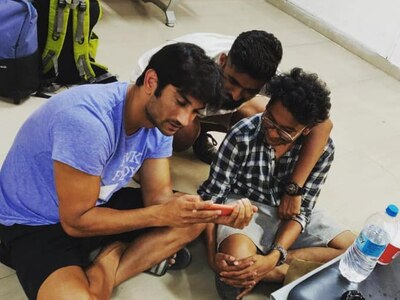 Sushant Singh Rajputs creative manager wrote an emotional message,shares image আপনি অ্যান্ড্রোমেডা গ্যালাক্সির আশেপাশেই কোথাও আছেন, পুরনো ছবি পোস্ট করে লিখলেন সুশান্তের ক্রিয়েটিভ ম্যানেজার