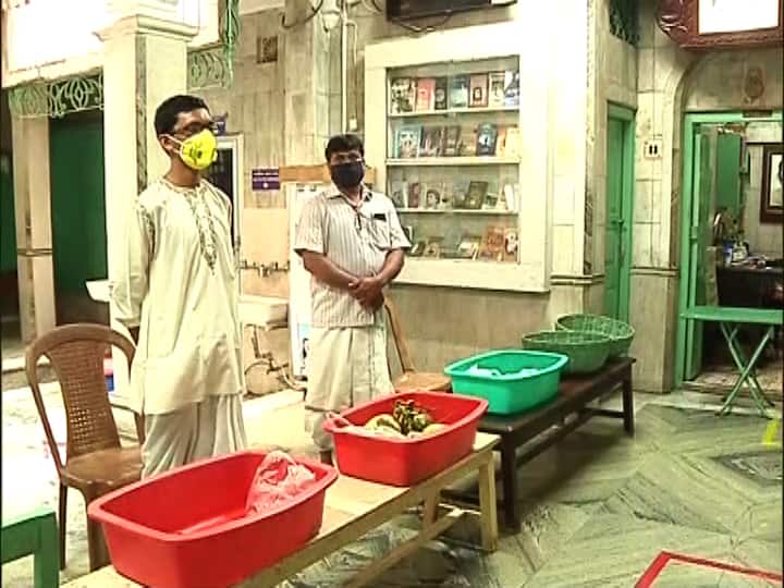 ভক্তদের ফুল না আনার পরামর্শ।