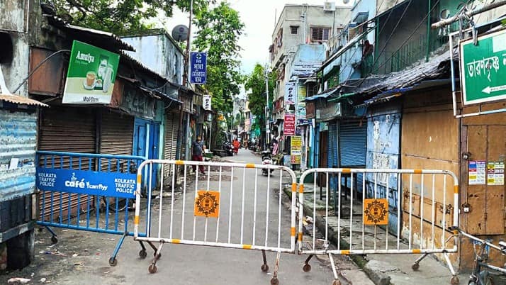রাজ্যে কনটেনমেন্ট জোনে ৩ দিন বাড়ল লকডাউনের মেয়াদ, কাল থেকে উত্তরবঙ্গের পাঁচ জেলায় শহরভিত্তিক লকডাউন Lockdown to extend 3 more days for containment zones in Bengal, রাজ্যে কনটেনমেন্ট জোনে ৩ দিন বাড়ল লকডাউনের মেয়াদ, কাল থেকে উত্তরবঙ্গের পাঁচ জেলায় শহরভিত্তিক লকডাউন