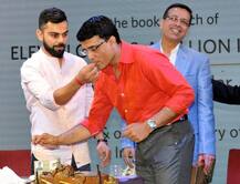 জন্মদিনে অজানা সৌরভ: ভূতের ভয়ে মাঝরাতে সতীর্থকে ডাক, বিলেতে দেড়খানা নান-চিকেন খেয়ে সেলিব্রেশন