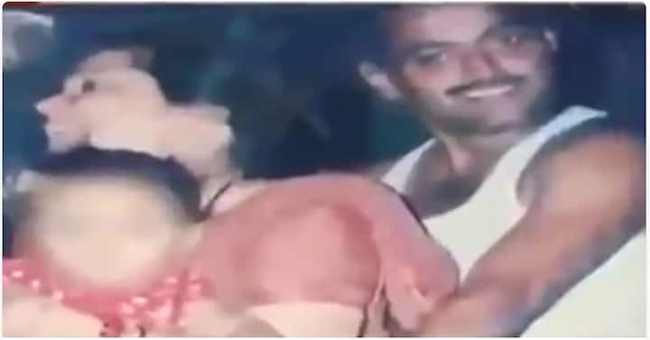 বিকাশ দুবের সমস্ত অপরাধ সম্পর্কেই জানতেন তার স্ত্রী রিচা দুবে।
