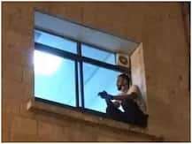 হৃদয়বিদারক! করোনা আক্রান্ত মৃত্যুপথযাত্রী মাকে জানলা দিয়ে দেখতে হাসপাতালের দেওয়াল বেয়ে উঠে পড়লেন ছেলে