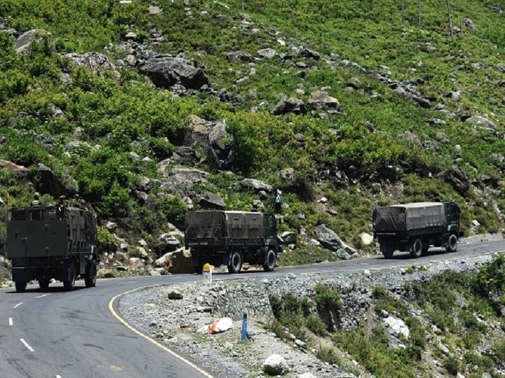 China Refuses To Move Back; PLA Still Has 40K Troops Present On Ladakh Front: Reports পিছু হঠতে নারাজ চিন, লাদাখ সীমান্তে এখনও ৪০ হাজার সেনা মোতায়েন করে রেখেছে পিএলএ