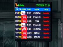 সপ্তাহের দ্বিতীয় লকডাউনে ড্রোনে নজরদারি, কড়া পুলিশ, প্রায় জনহীন রাস্তা