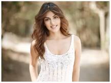 প্রথম সারির নায়িকা-বৃত্তের দূর-দূরান্তেও নেই, ম্যাড়ম্যাড়ে কেরিয়ার, চিনুন রিয়া চক্রবর্তীকে