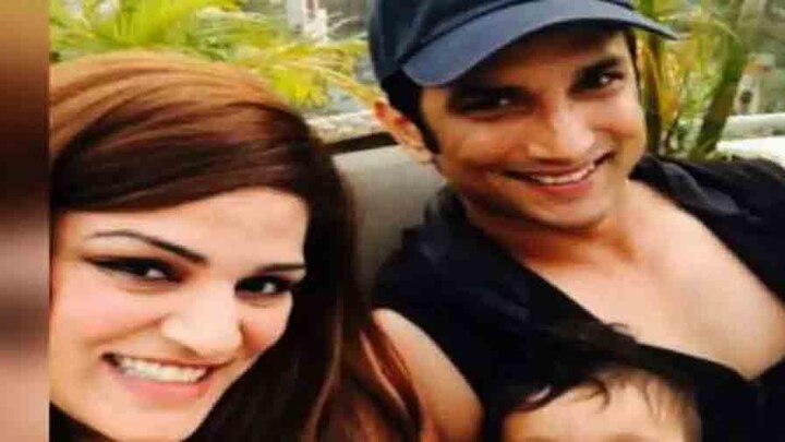 ভাইয়ের মৃত্যুর তদন্তে স্বচ্ছতার দাবি জানিয়ে, আগেই প্রধানমন্ত্রীর উদ্দেশ্যে খোলা চিঠি লিখেছেন সুশান্তের দিদি।
