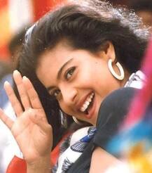 মাত্র ১৬ বছর বয়সে পা রেখেছিলেন রুপোলি পর্দায়! ৪৬-এ পা দিয়েও তারুণ্যে উজ্জ্বল কাজল