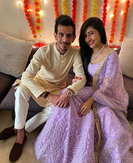 'Aapda ko avsar mein badal daala,' Virender Sehwag congratulates Yuzvendra Chahal on his engagement সঙ্কটকে সুযোগে পরিণত করে ফেললে! মোদির বক্তব্য তুলে চাহালকে মজার শুভেচ্ছাবার্তা সহবাগের