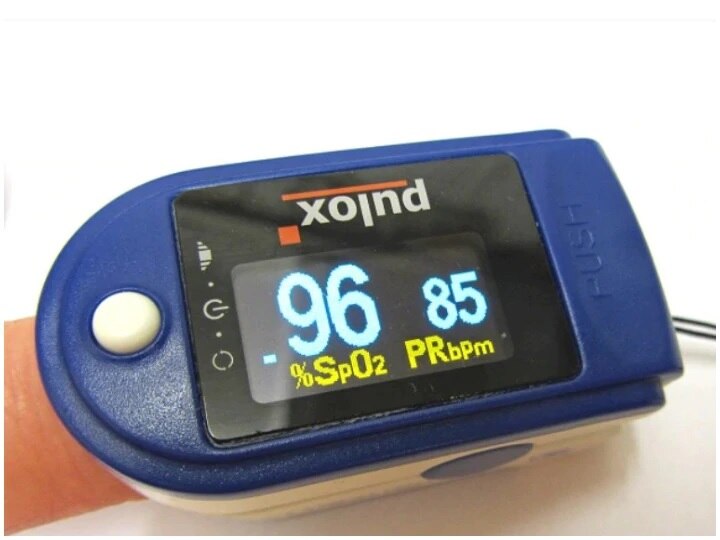 What is oximeter how does it function কেন এখন চিকিৎসকরা কিনতে বলছেন অক্সিমিটার? জেনে নিন 