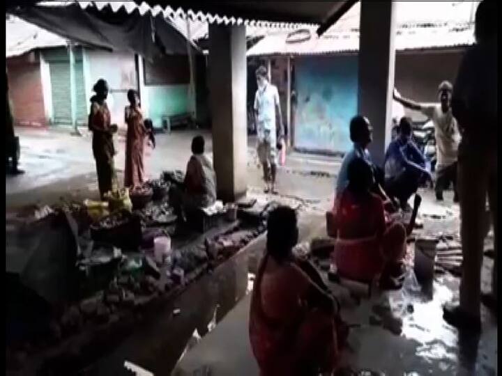 খোলা পশ্চিম মেদিনীপুরের ক্ষীরপাই বাজার।