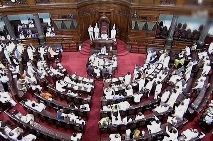 17 Lok Sabha MPs Test Corona Positive on Day 1 of Monsoon Session Parliament Monsoon Session করোনায় আক্রান্ত ১৭ সাংসদ, বাদল অধিবেশনের প্রথম দিনেই ধাক্কা